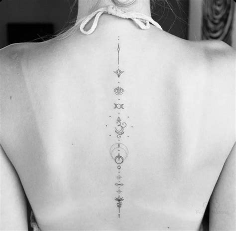 tatouage femme colonne vertébrale|Tatouage sur la colonne vertébrale : tout ce que vous。